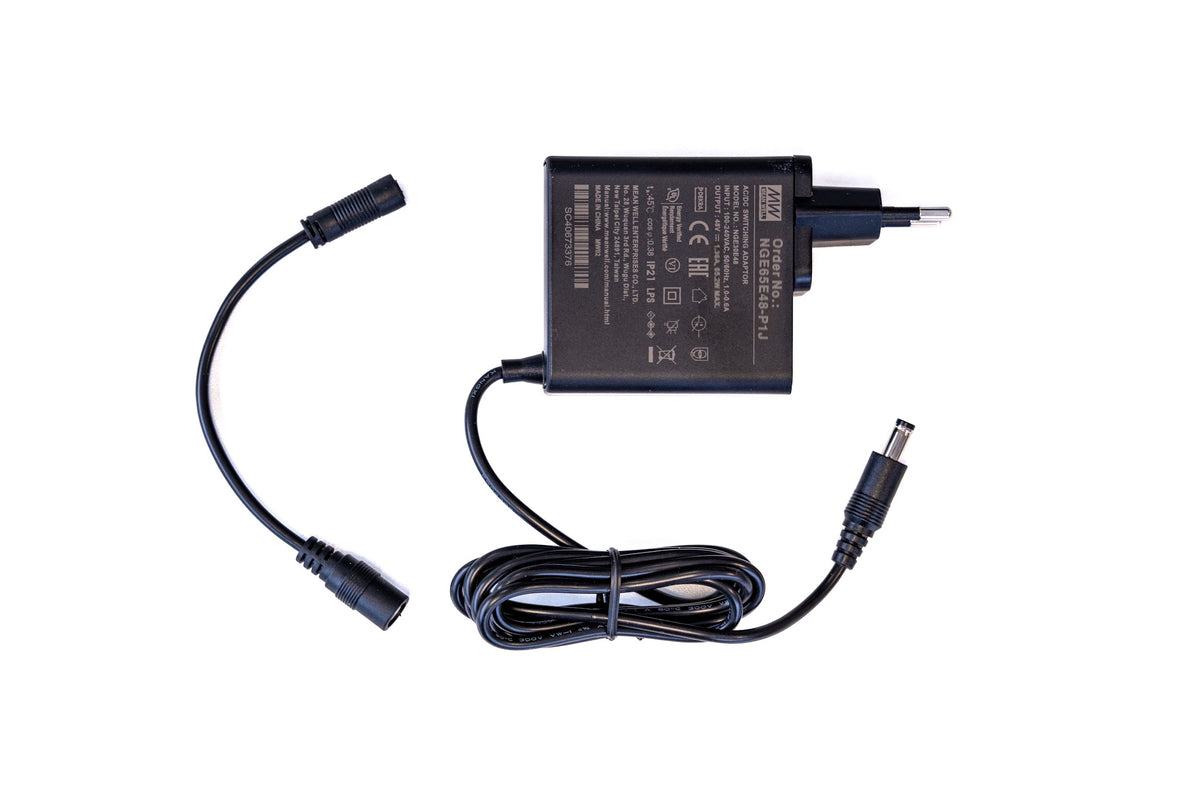 SANlight FLEX II Wandnetzteil 65 W mit Eurostecker und FLEX-II-Adapterkabel