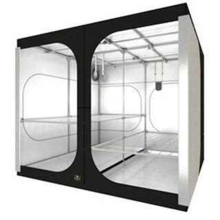 Secret Jardin Dark Room 240 R4.0 237x237x200 cm