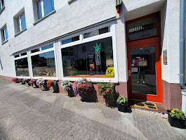 Außenansicht des Growzentrum Stores in Grünberg