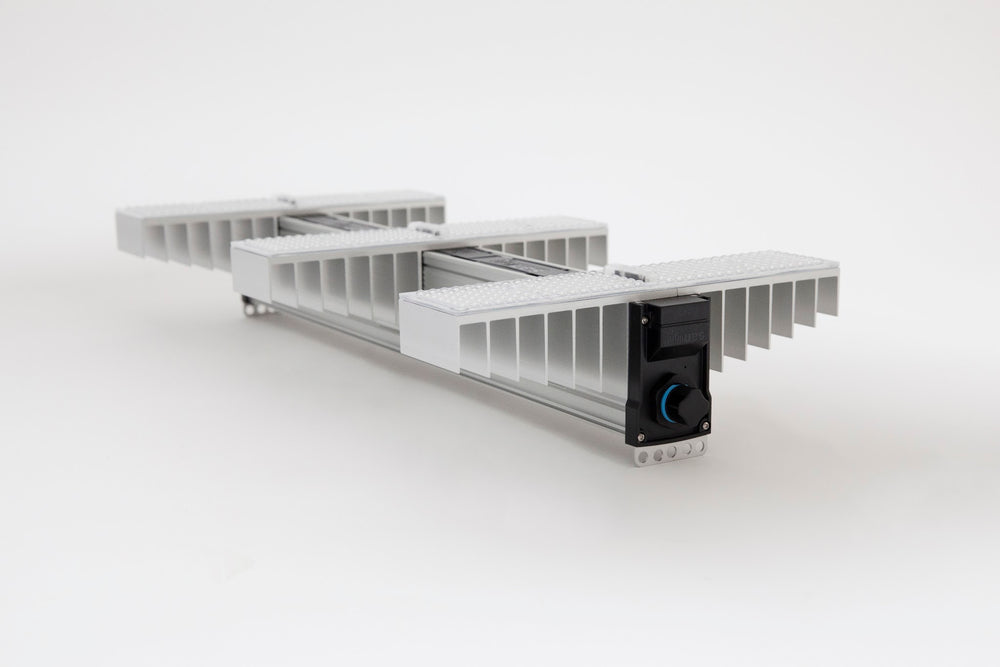 SANlight EVO 3-80 1.5 liegend mit Blick auf LED-Module und Kühlkörper